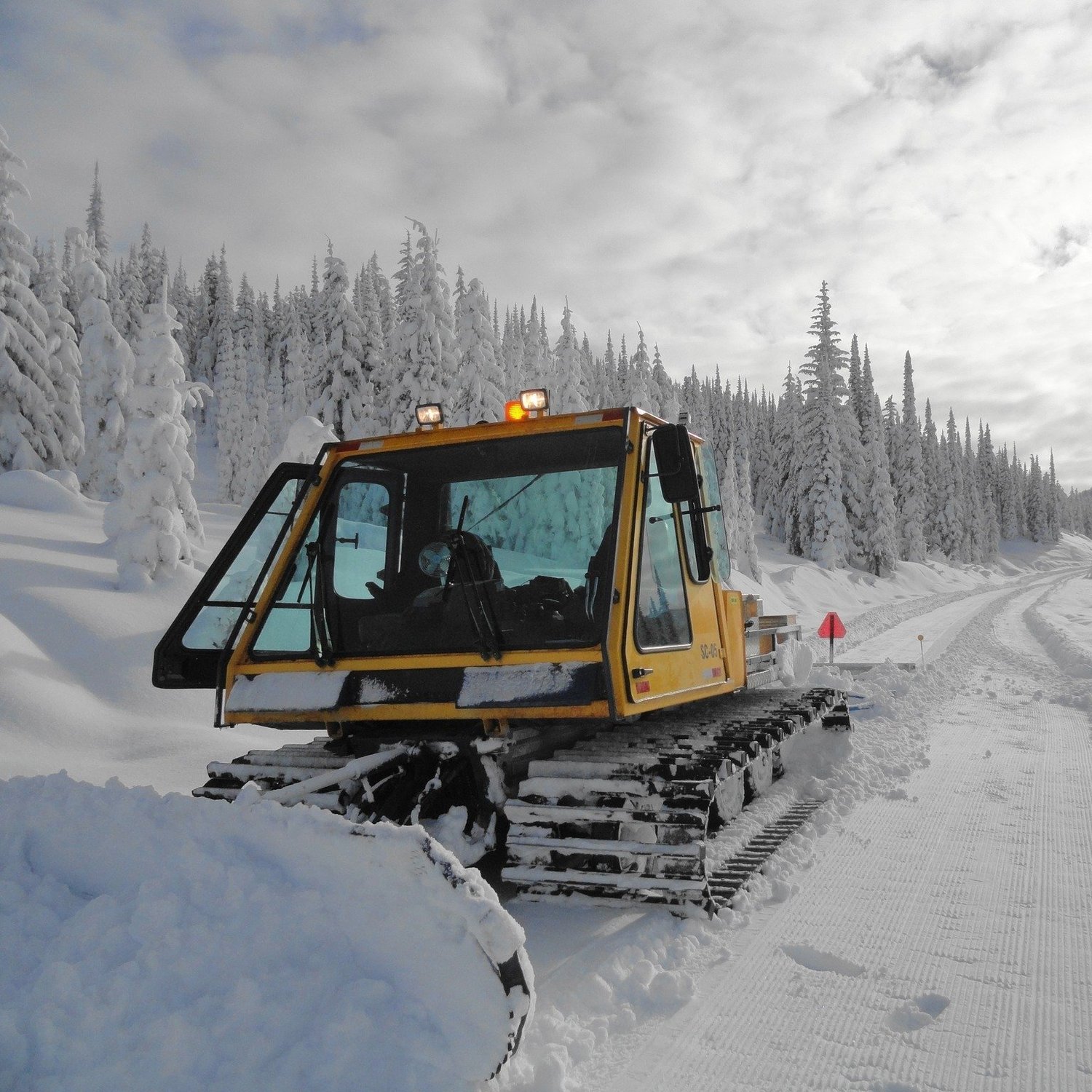 Club groomer on a packed trail